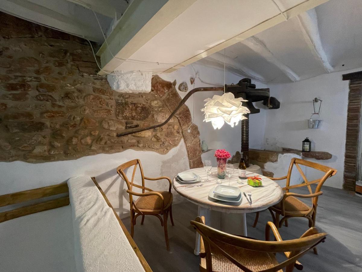 El Secret De La Llegenda El Drac Apartment Vilaverd Екстериор снимка