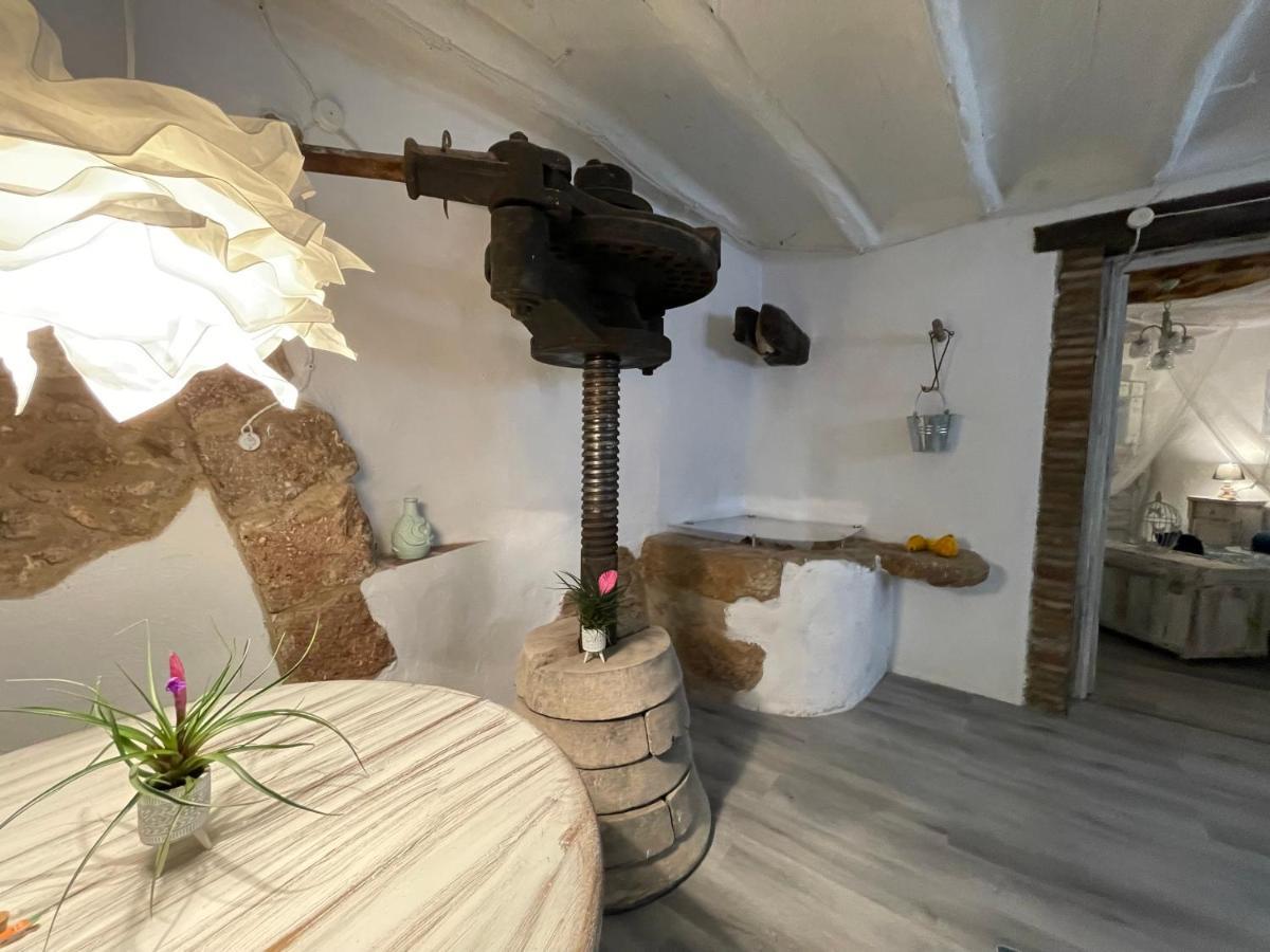 El Secret De La Llegenda El Drac Apartment Vilaverd Екстериор снимка